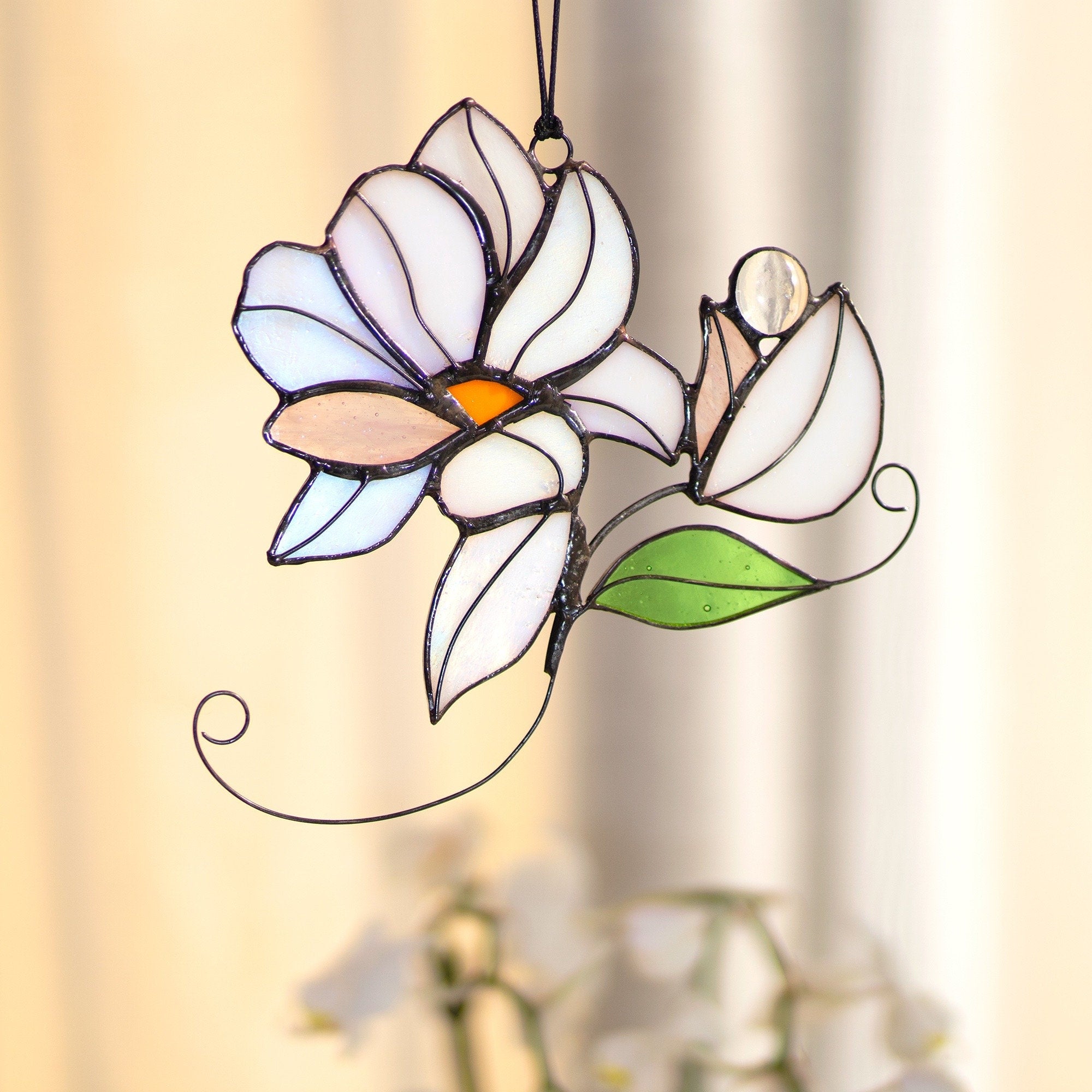 Iridescent Magnolia Bouquet Flower Stained Glass Flower Suncatcher Bouquet Window Hangings Glass art Flower Suncatcher Mothers Day gift