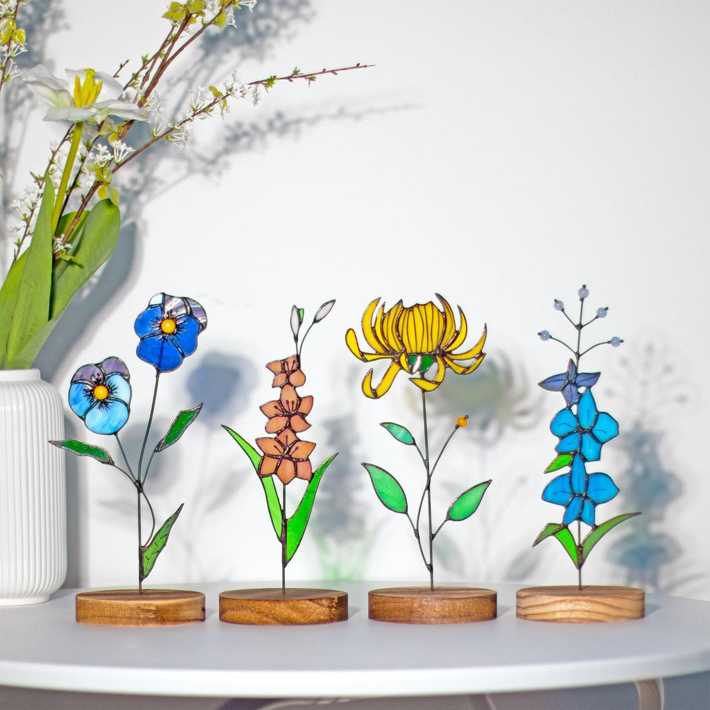 Custom Birth Flower Stained Glass Personalized Birth Month Flower Suncatcher Floral Table Decor Flower Nana's Garden Stake Mother’s Day Gift