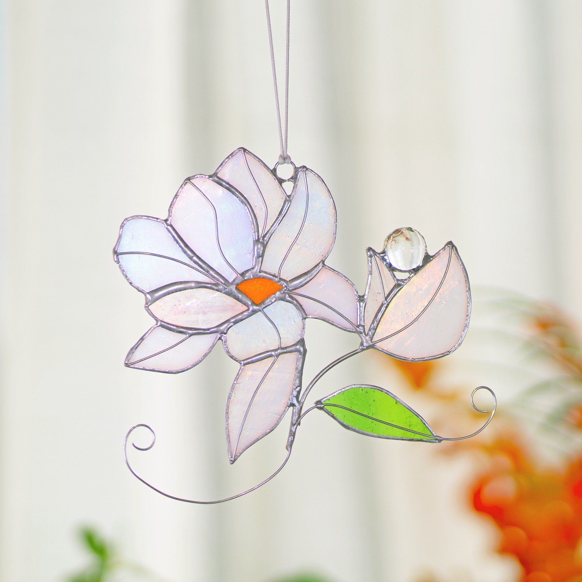 Magnolia Bouquet Flower Stained Glass Flower Iridescent Suncatcher Bouquet  Window Hangings Glass art Flower Suncatcher Mothers Day gift