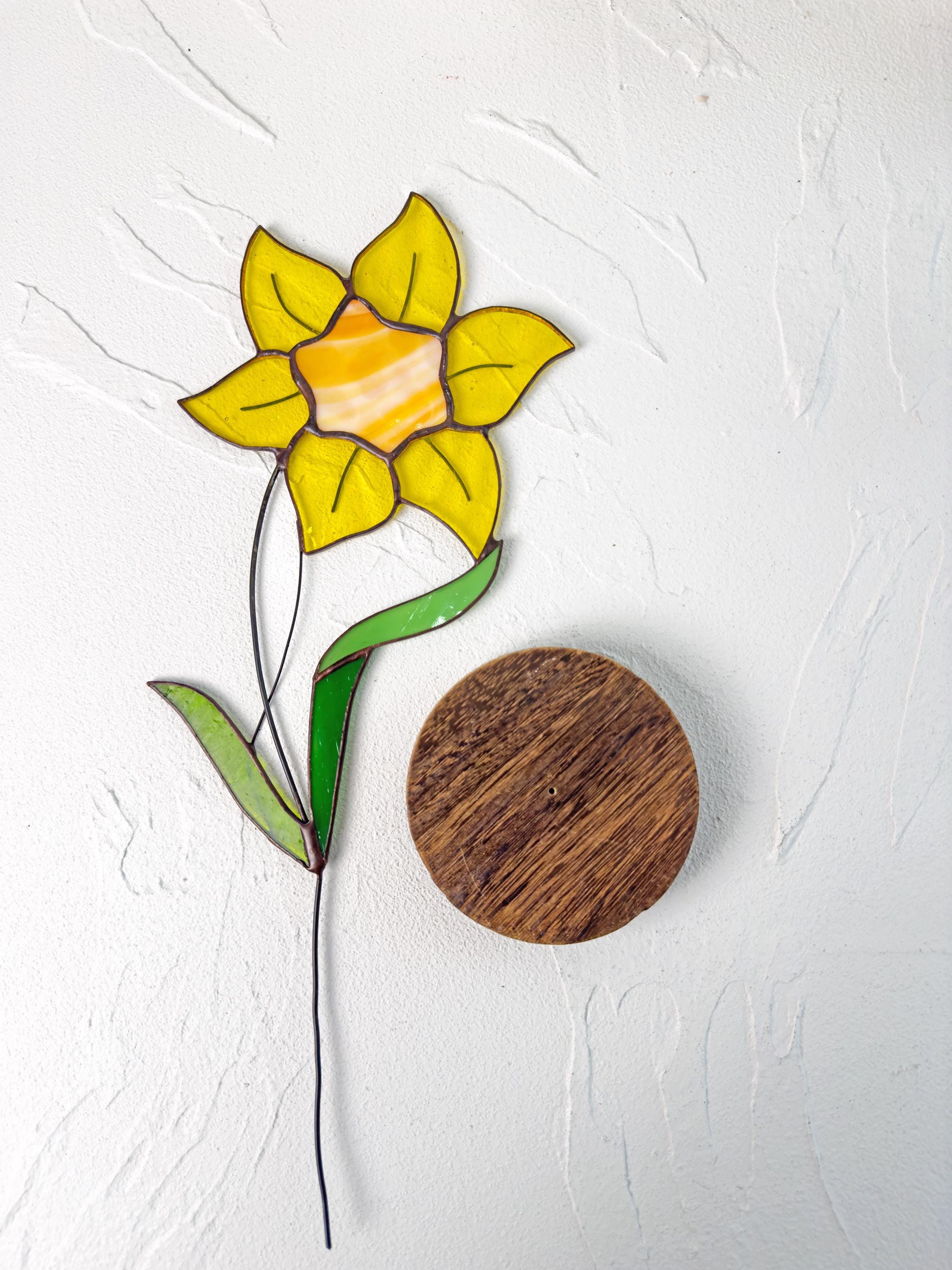 Daffodil Plant Stake Stained Glass Flower Sun Catcher Daffodil Decoration Pot Decoration Stain Glass Garden Decorative Decor Gift for Women
