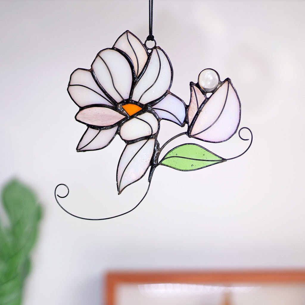 Iridescent Magnolia Bouquet Flower Stained Glass Flower Suncatcher Bouquet Window Hangings Glass art Flower Suncatcher Mothers Day gift