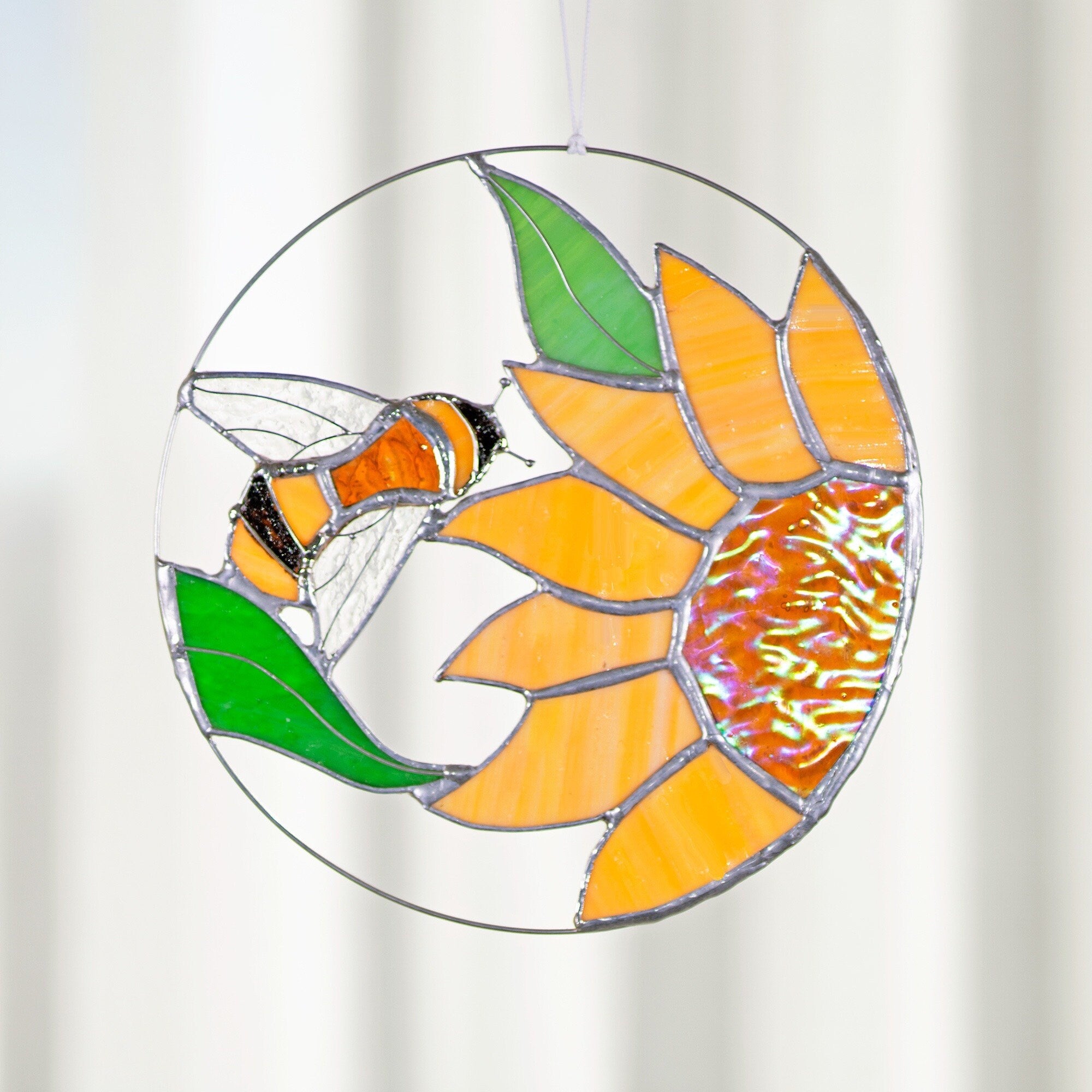 Sunflower Flower Suncatcher Bee Flower Stained glass Sun catcher Bee Pendant Garden Window Hangings Wall Decor Mothers gift Sunflower gift