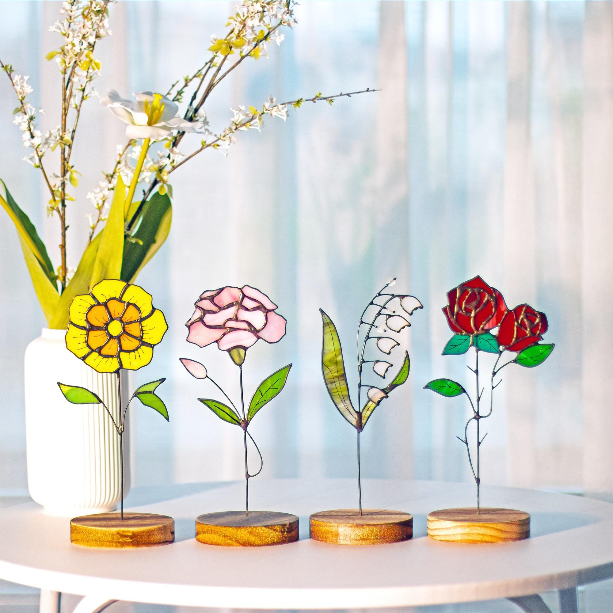 Custom Birth Flower Stained Glass Personalized Birth Month Flower Suncatcher Floral Table Decor Flower Nana's Garden Stake Mother’s Day Gift