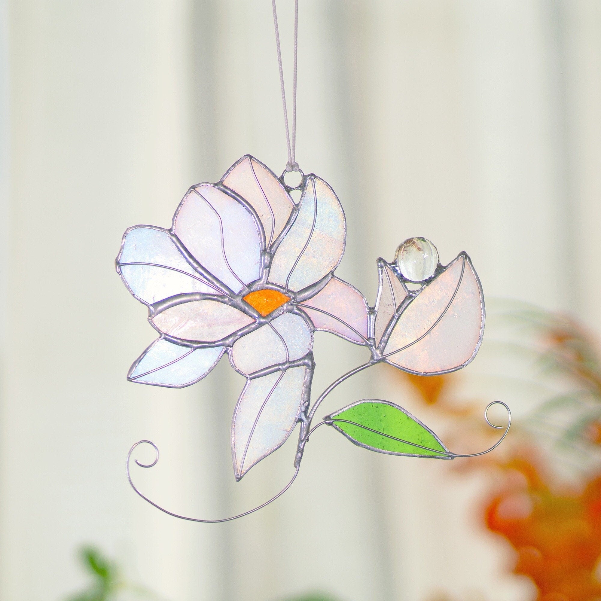 Magnolia Bouquet Flower Stained Glass Flower Iridescent Suncatcher Bouquet  Window Hangings Glass art Flower Suncatcher Mothers Day gift